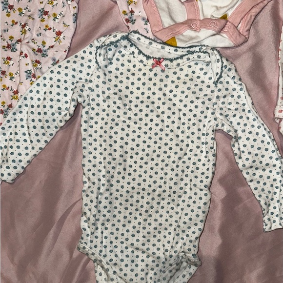 Carter's 5-Pack Assorted Long Sleeve Onesies - Picture 4 of 12